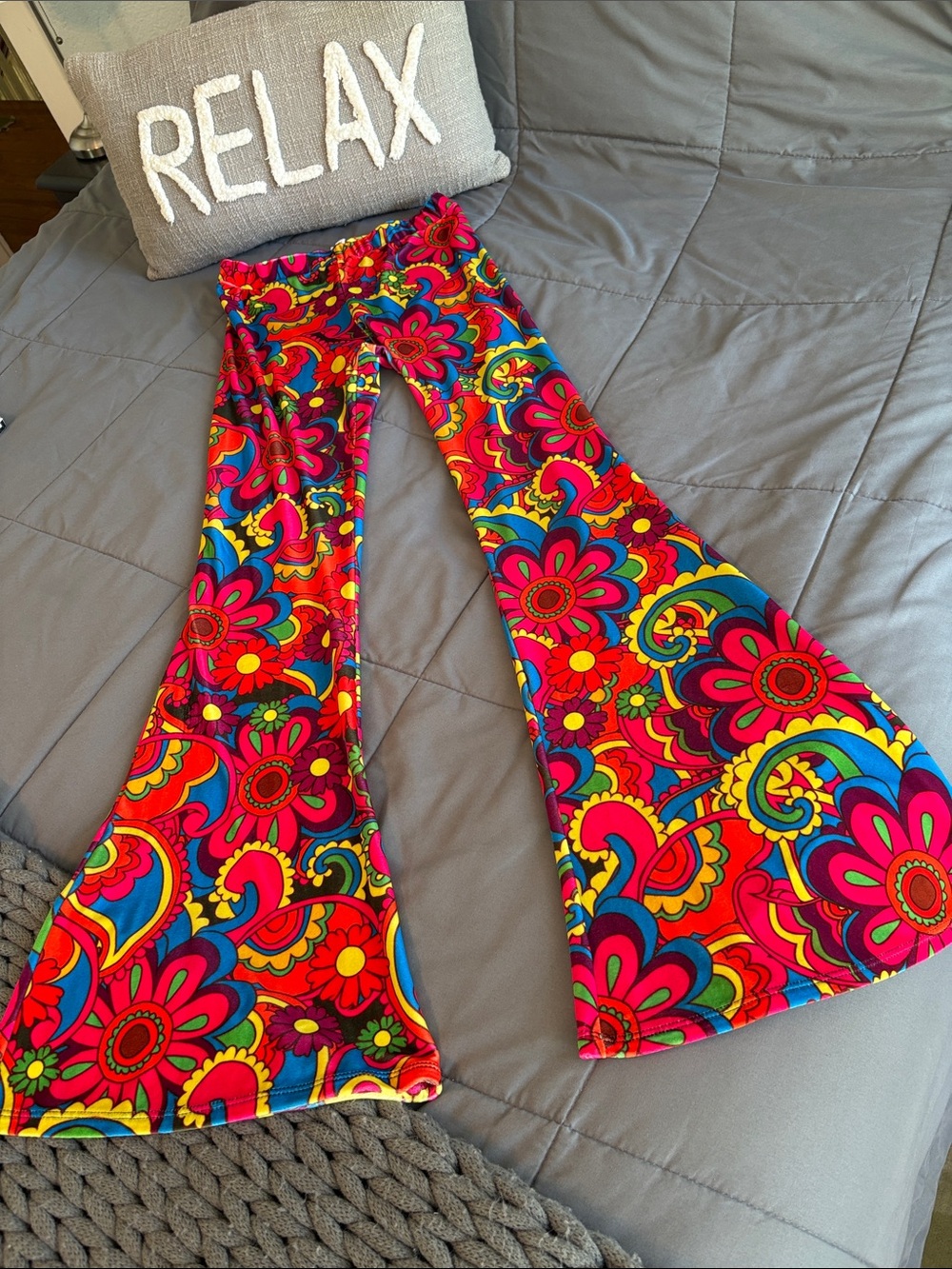 Flare Street Velvet Juniper Flare Pants Lovadelic Rainbow Flower Power NEW M 70s - Picture 6 of 9